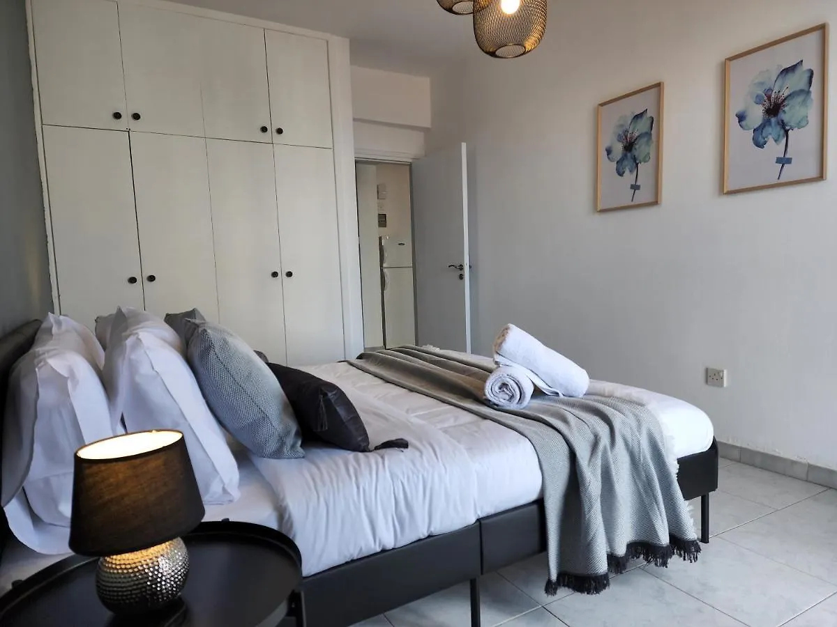 Kay'S City & Seaview One Bedroom Apartment Larnaca