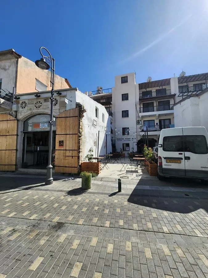 Kay'S City & Seaview One Bedroom Apartment Larnaca